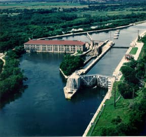 Chicago Sanitary and Ship Canal